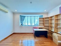 Teachers' Housing Estate (D26), Terrace #585695531
